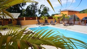 Appartement cosy à Deshaies avec piscine partagée, 46 m²